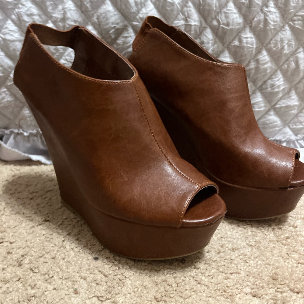 Leather Comfy Wedges